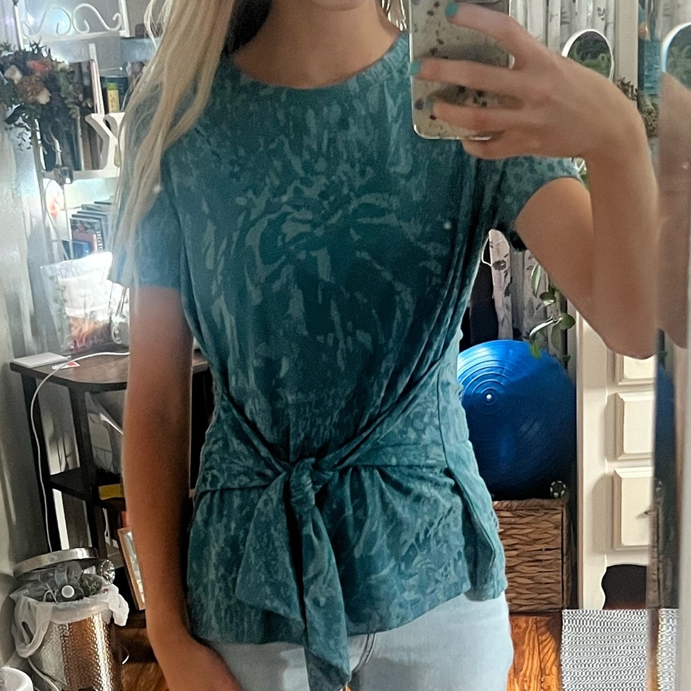 Simply Vera Blue Blouse